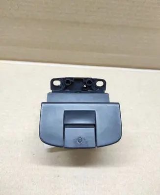 Renault Espace - Grand espace IV Hand parking brake switch 8200550545