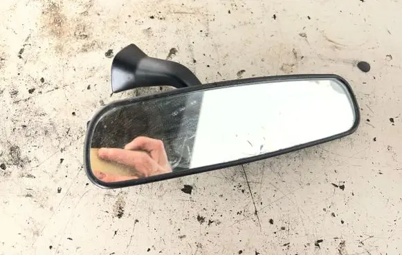 Iveco Daily 6th gen Rear view mirror (interior) 015617