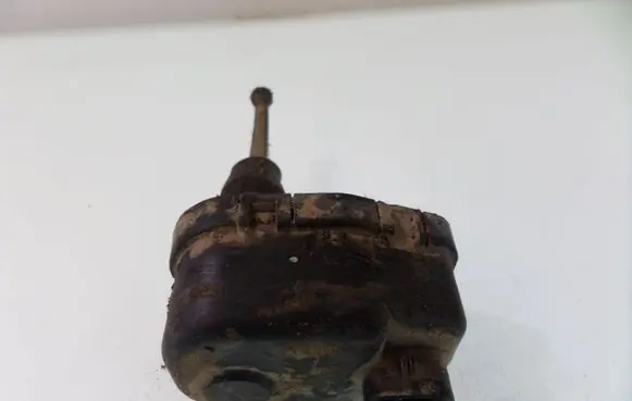 Opel Frontera A Headlight level adjustment motor 307851328