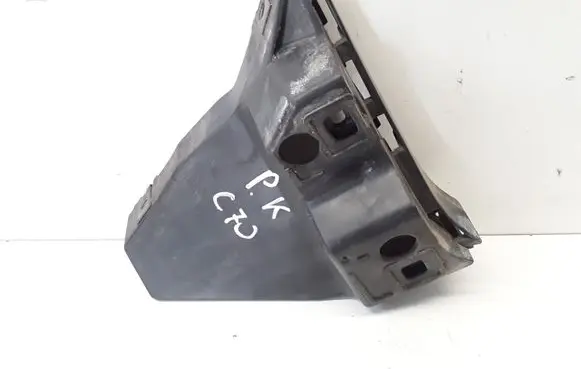 Volvo C70 Front bumper mounting bracket 08620369