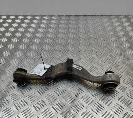 BMW 5 G30 G31 Rear upper control arm/wishbone 6861119