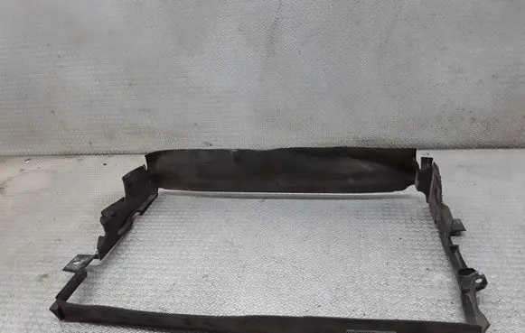 Mercedes-Benz A W168 Intercooler air guide/duct channel 1685050130