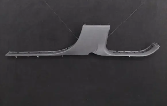 Volkswagen Touareg I Front sill trim cover 7L0853370