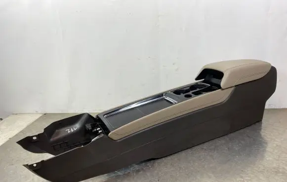 Lincoln Corsair Center console 