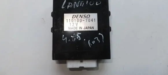 Toyota Land Cruiser (J100) Other control units/modules 1101007041 TOYOTA1101007041