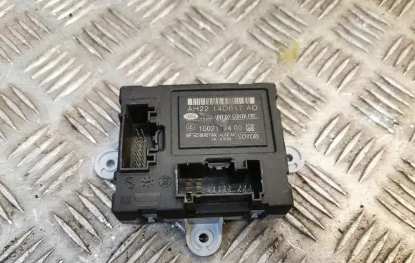 Jaguar XF X250 Door control unit/module AH2214D617