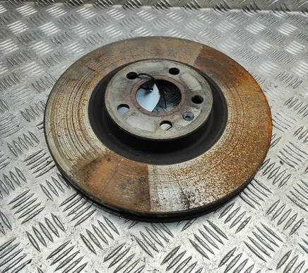 Volvo XC40 Front brake disc 32300121