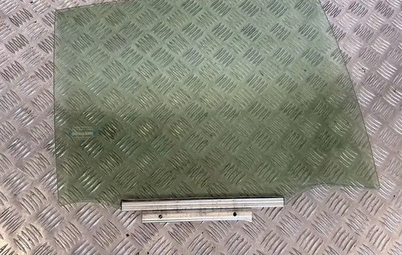 Toyota Mirai II Rear door window glass