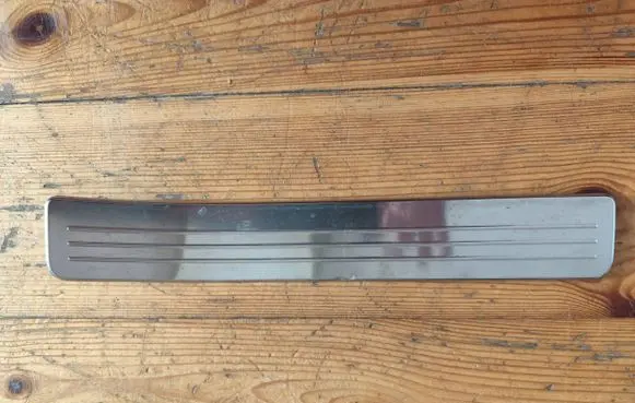 Mercedes-Benz C W204 Rear sill trim cover A2046800235