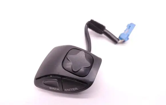 Volvo XC70 Steering wheel buttons/switches 8691942 D65