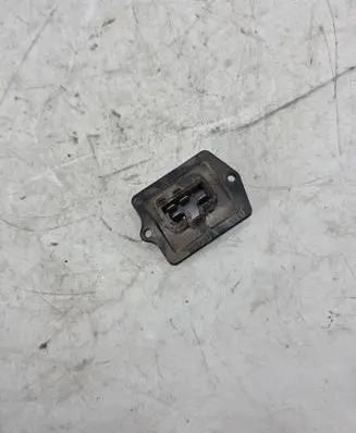Mitsubishi Pajero Heater blower motor/fan resistor