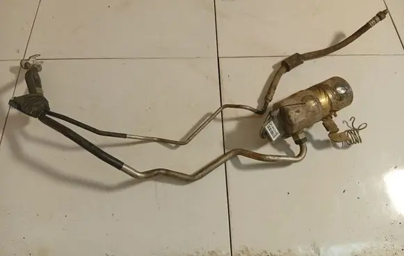 Audi A6 S6 C5 4B Air conditioning (A/C) pipe/hose