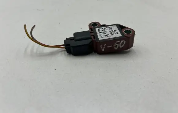 Volvo V50 Airbag deployment crash/impact sensor 8840A6 30737138