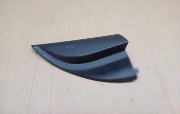 Mitsubishi Space Star Other front door trim element 7221B252