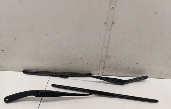 Renault Arkana Headlight wiper blade set 