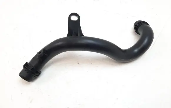 Audi A4 S4 B9 Engine coolant pipe/hose 04L121071G