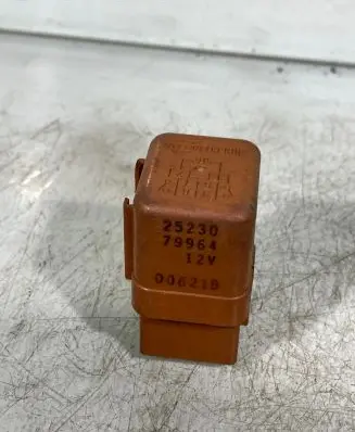 Nissan Almera Tino Other relay 25230