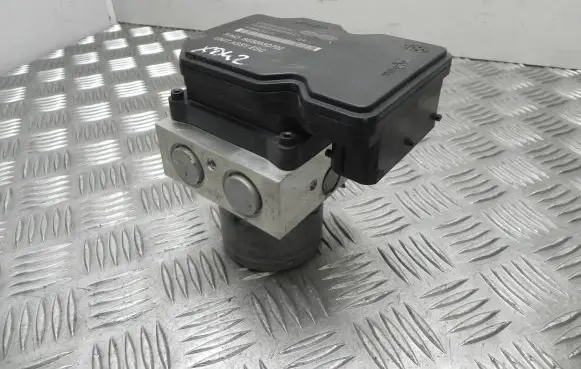 Hyundai Accent ABS Pump 589201R460