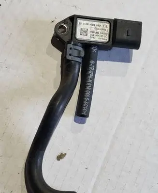 Skoda Superb B6 (3T) Exhaust gas pressure sensor 059906051C 0281006083 150401T0455E