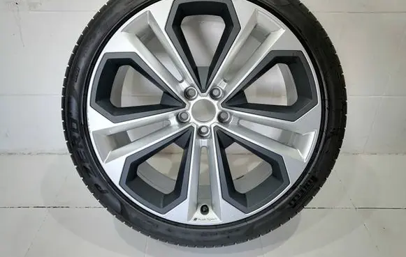 Audi Q5 SQ5 R21 alloy rim 80A601025AS