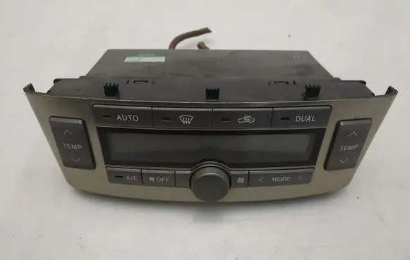 Toyota Avensis T250 Interior fan control switch 5590005160