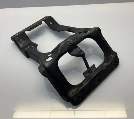 Mercedes-Benz E W211 Top upper radiator support slam panel A2116201916 2116201916