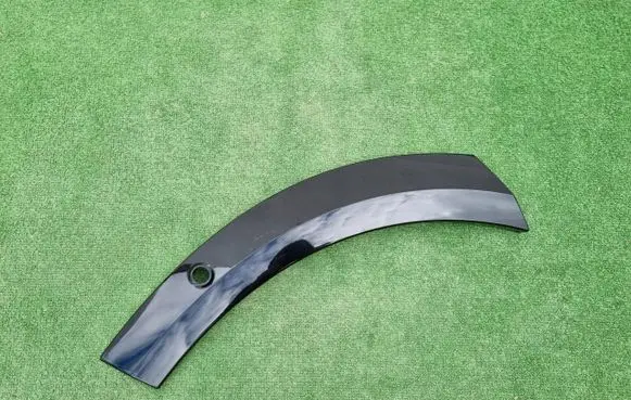Volvo XC60 Front bumper splitter molding 31650202