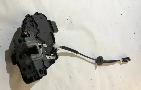 Land Rover Range Rover Sport L320 Front door lock 6W8A21812AD A048317 989751
