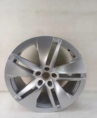 Skoda Enyaq iV R19 alloy rim 