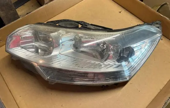 Citroen C5 Headlight/headlamp 9684845480 89902488 89901890