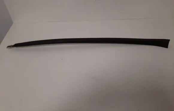 Opel Astra J Rubber seal front door window/glass 13280301 498166255