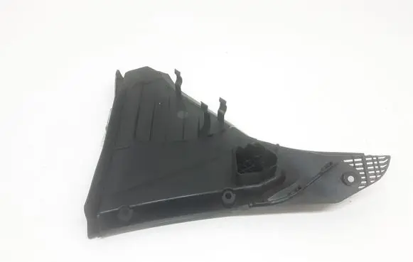 BMW 7 F01 F02 F03 F04 Wiper trim 6987601
