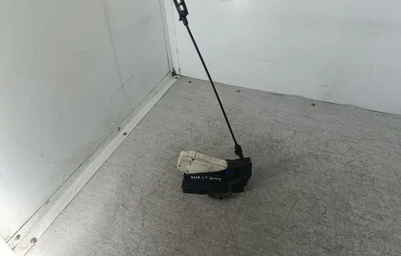 Ford Galaxy Rear door lock 93BG220A20DD