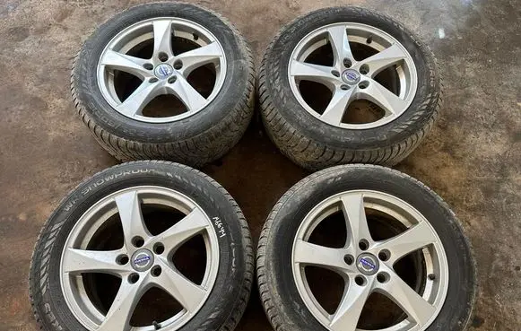 Volvo V60 R16 alloy rim 31423046 00560320