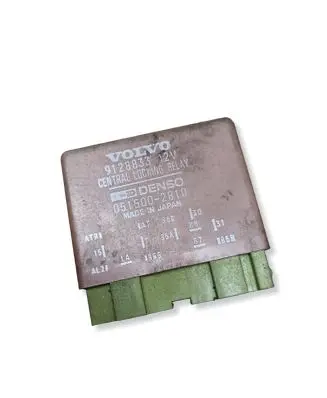 Volvo 960 Central locking relay 9128833 0515002810
