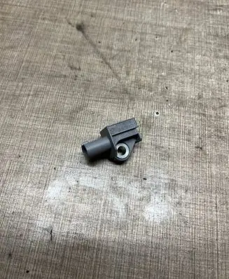 Mercedes-Benz C W203 Airbag deployment crash/impact sensor A2048201985 5WK43584 04896011AB