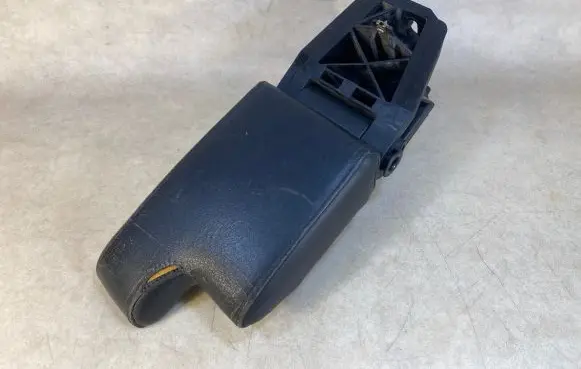 BMW 3 E36 Armrest 51168132485