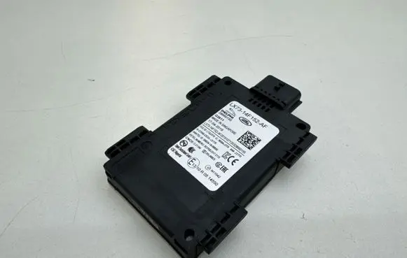 Jaguar XE Blind spot module 006241806830