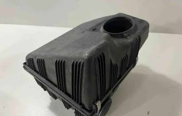 BMW X4 F26 Air filter box 7616932