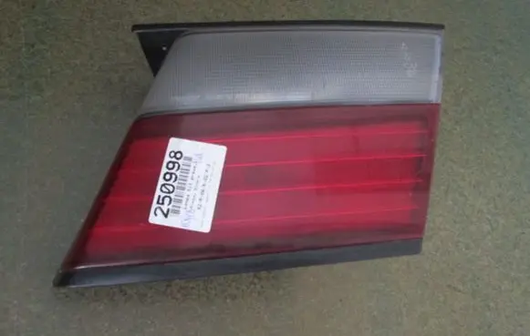 Nissan Almera Rear/tail lights