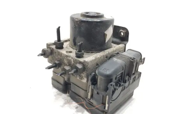 Ford Fiesta ABS Pump 8V512M110AD