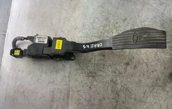 KIA Carens I Accelerator throttle pedal ZDHKAE404 0156307829