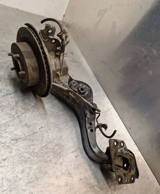 Renault Koleos I Rear wheel hub spindle/knuckle 