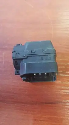 BMW 3 E46 Ignition lock contact 6901961