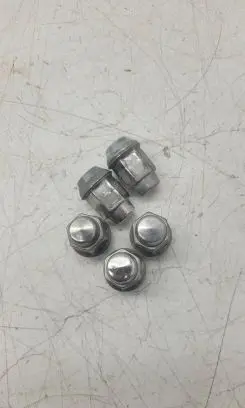 Nuts/bolts
