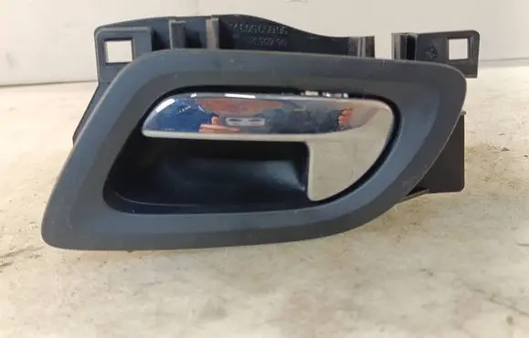 Front door interior handle