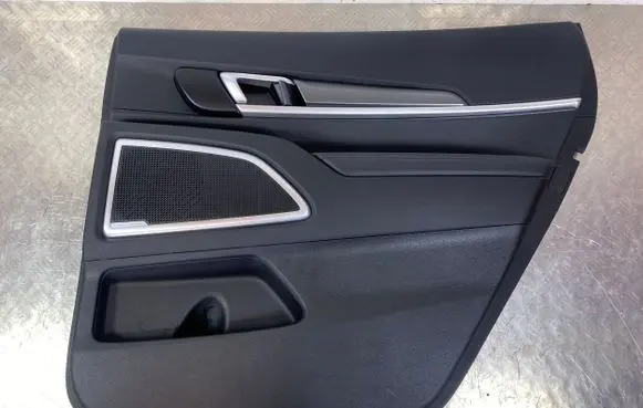 KIA Telluride Rear door card panel trim