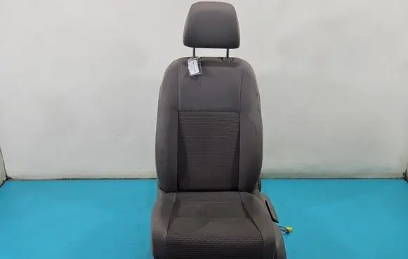 Volkswagen Golf VI Front driver seat IMPRK1520615