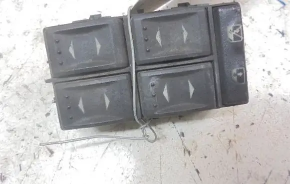 Ford Mondeo Mk III Electric window control switch 3S7T14A132BA