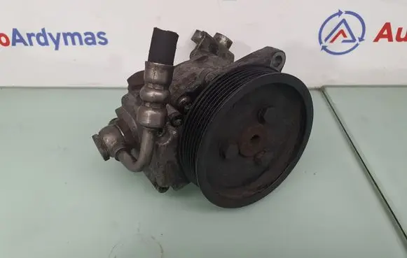 BMW 5 E60 E61 Power steering pump 32416779362 32427557021